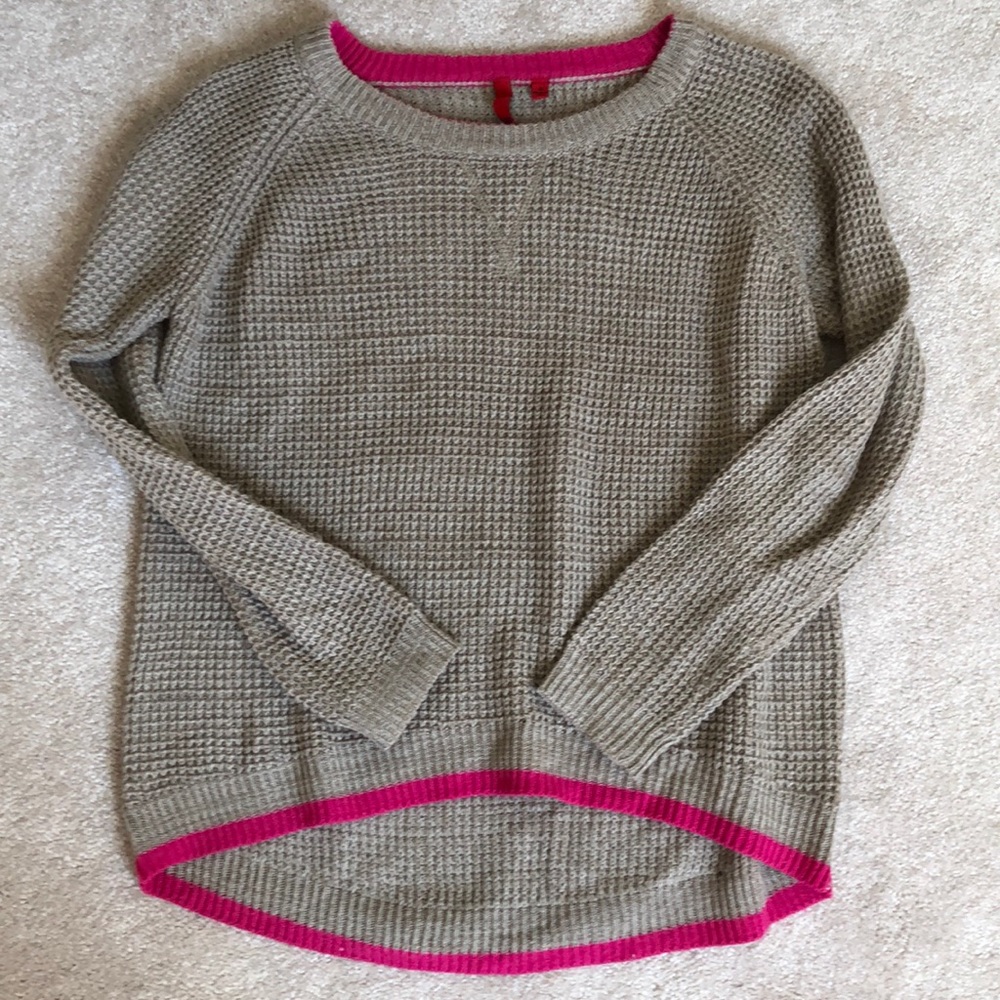 SAK’s brown sweater with fun pink stripe